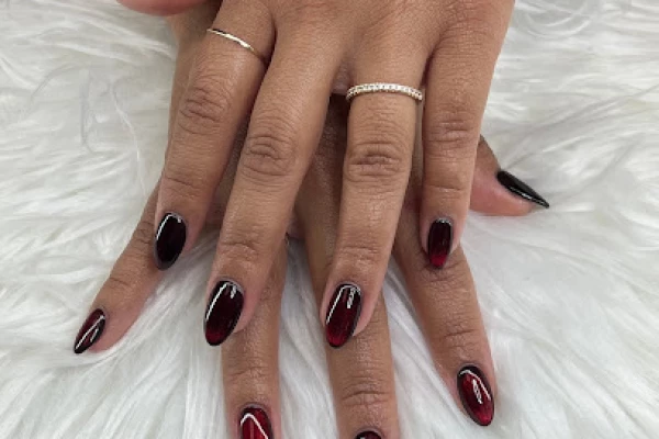 Diva Nails Spa & Wax Center