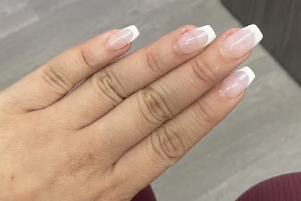 Lee Bayside Nail & Spa