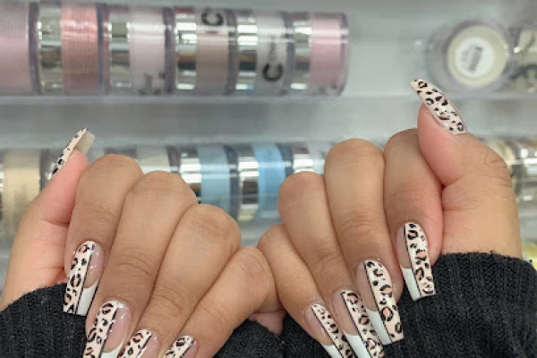 Modern Nails And Spa