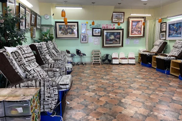 Paradise Nails and Spa